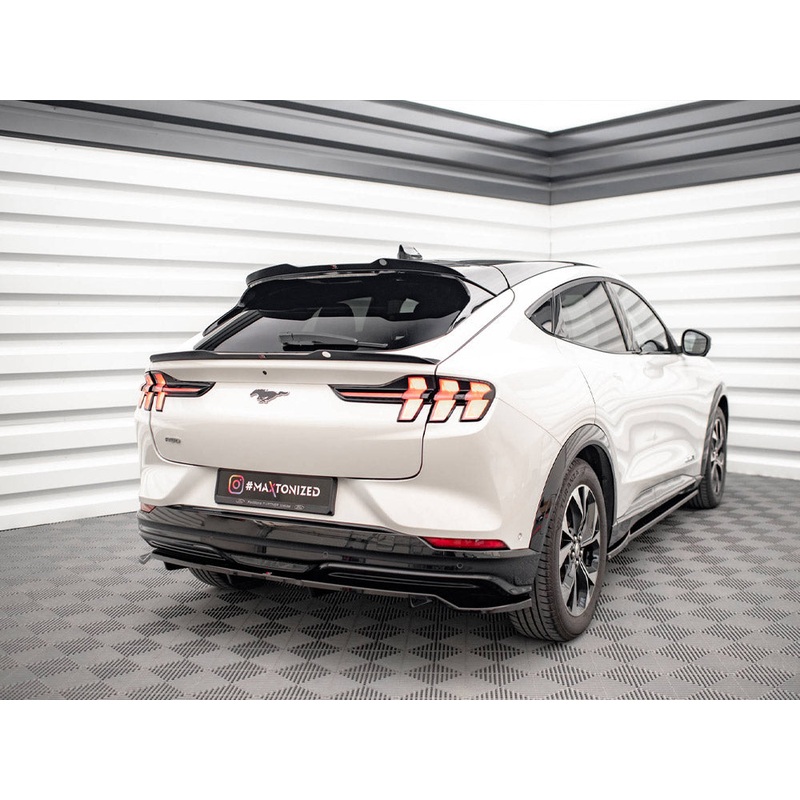 Upper Spoiler CAP Ford Mustang Mach-e MK1 Maxton Design